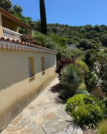 Aiguebelle Vila Le Lavandou