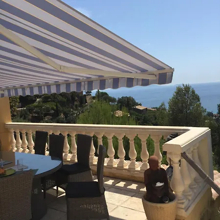 Vila Aiguebelle Le Lavandou